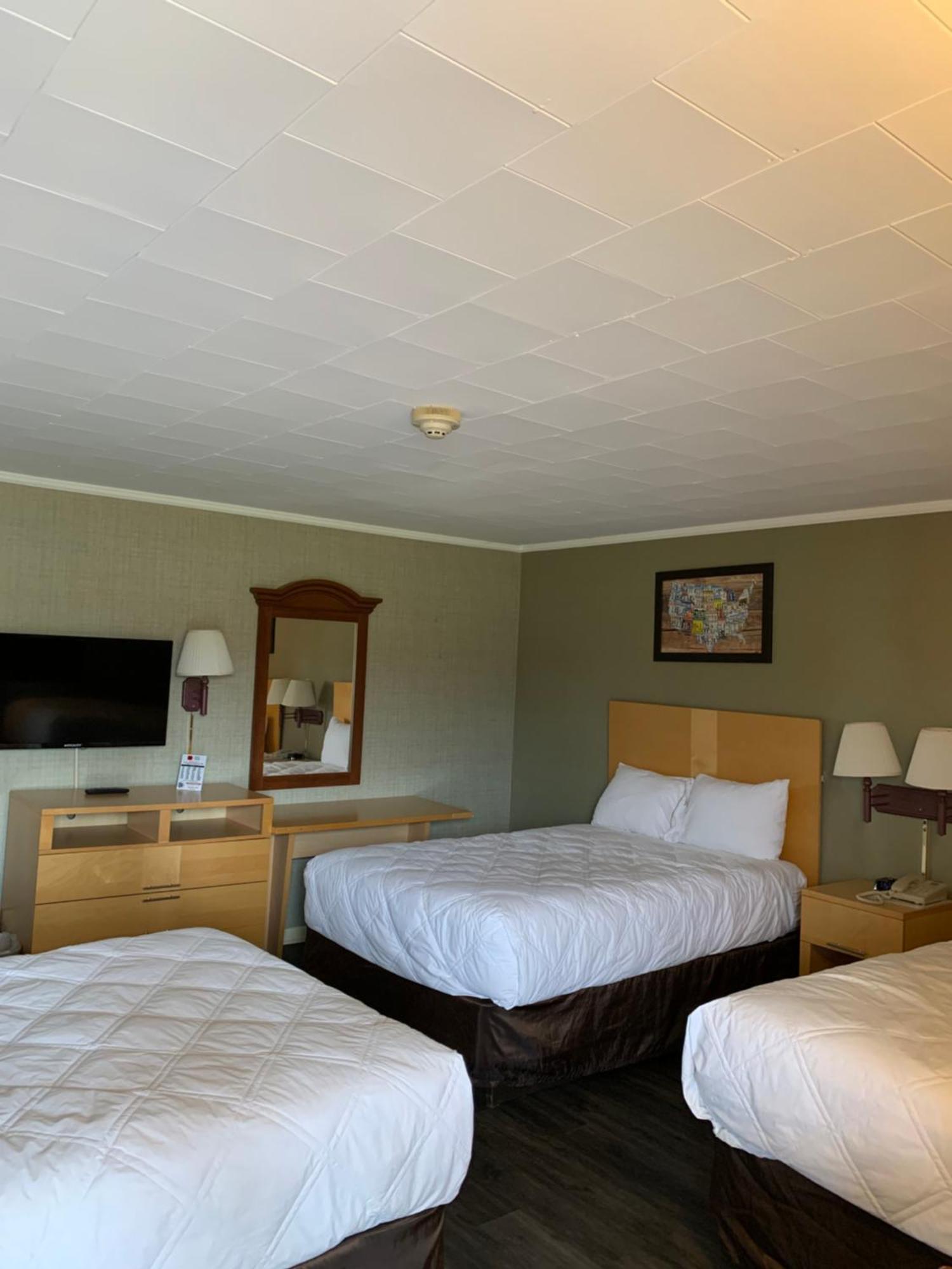 Falls Inn Newton Falls Buitenkant foto
